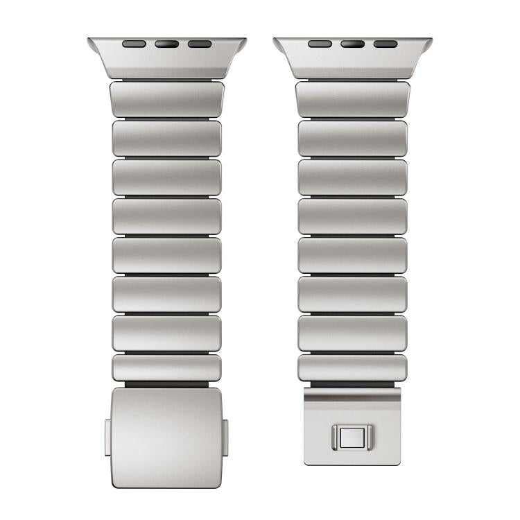 Pulseira de Relógio em Silicone com Fecho Magnético e Conta Única em Aço Inoxidável, Para Apple Watch 46mm / 49mm / 45mm / 44mm