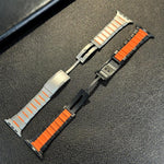 Correia de relógio em aço inoxidável bicolor curva com fecho lateral de libertação rápida, para Apple Watch 49mm / 46mm / 45mm / 44mm, para Apple Watch 42mm / 41mm / 40mm / 38mm