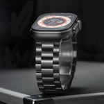 Pulseira de liga de titânio com três contas e fecho magnético para Apple Watch 46mm / 49mm / 45mm / 44mm, para Apple Watch 42mm / 41mm / 40mm / 38mm