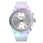 Relógio Feminino Transparente Resistente à Água SkMEI 1553 com Luz LED Colorida e Incrustado com Cristais de Água