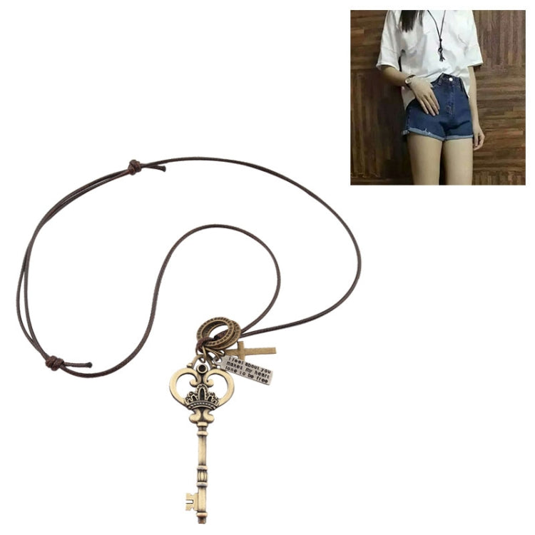 Pendentes de Chave Grande Retro com Coroa Fashion