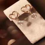 2 Peças de Brincos Femininos Elegantes com Design de Coração em Cristal