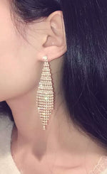 Brincos com Tassel de Dois Tons e Diamantes Super Flash para Mulher, Brincos com Presilha Dourada, Brincos de Pino Dourados, Brincos com Presilha Prateada, Brincos de Pino Prateados