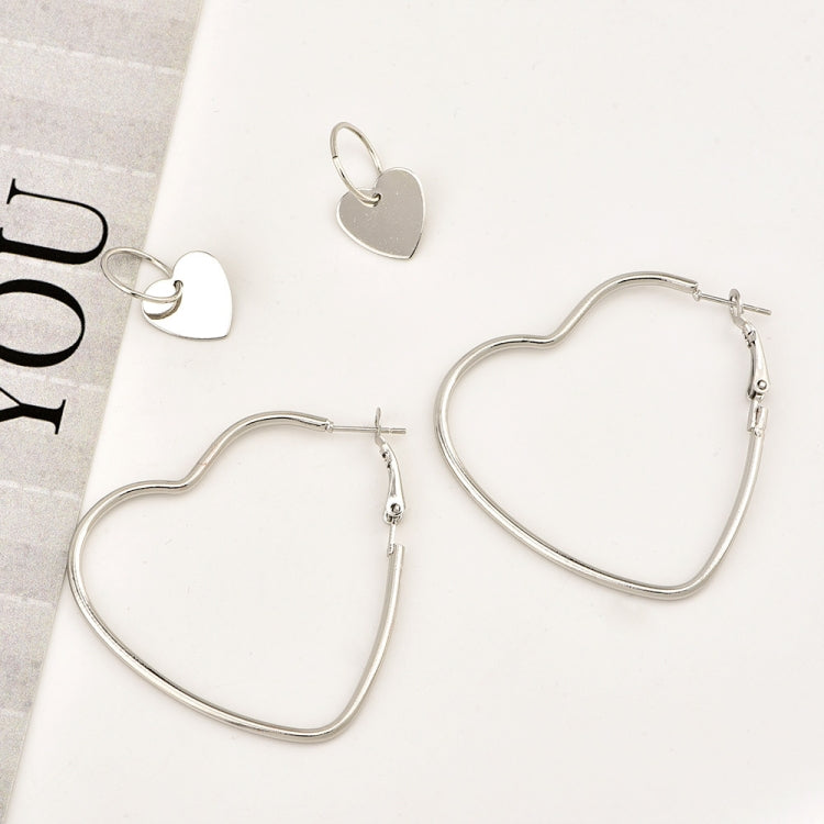 Conjunto de Brincos de Argola com Coração de Metal Simples para Mulheres Fashion