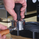 Martelo para pó de café em aço inoxidável com pressão constante de alumina, 58mm preto