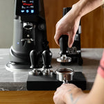 Martelo para pó de café em aço inoxidável com pressão constante de alumina, 58mm preto