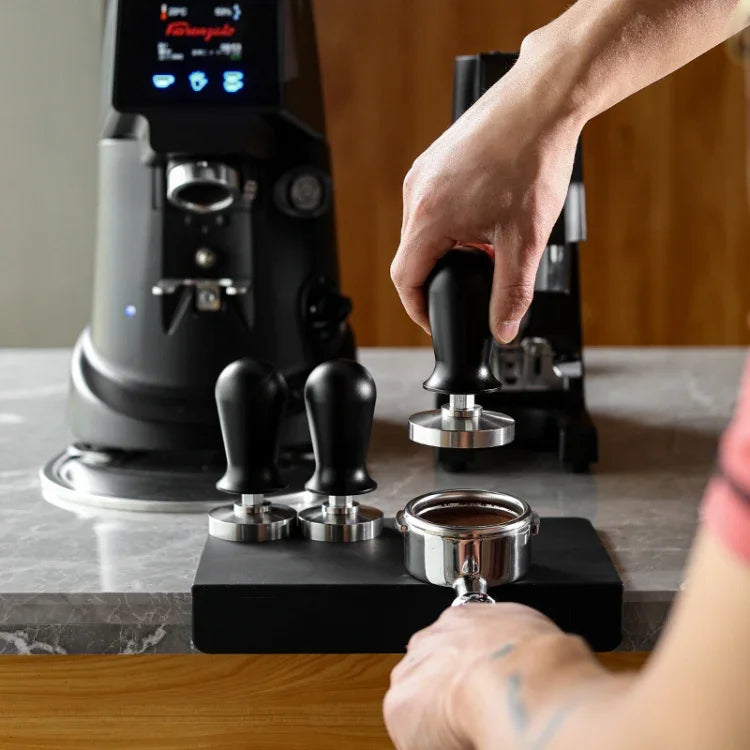 Martelo para pó de café em aço inoxidável com pressão constante de alumina, 58mm preto