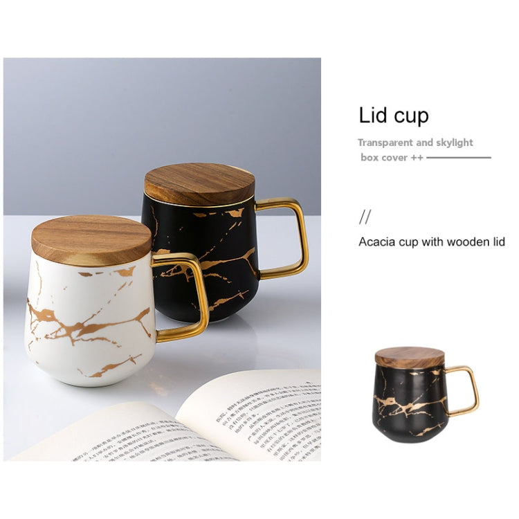 Caneca de chá/café em cerâmica da série mármore mate dourado com tampa ou tabuleiro de madeira