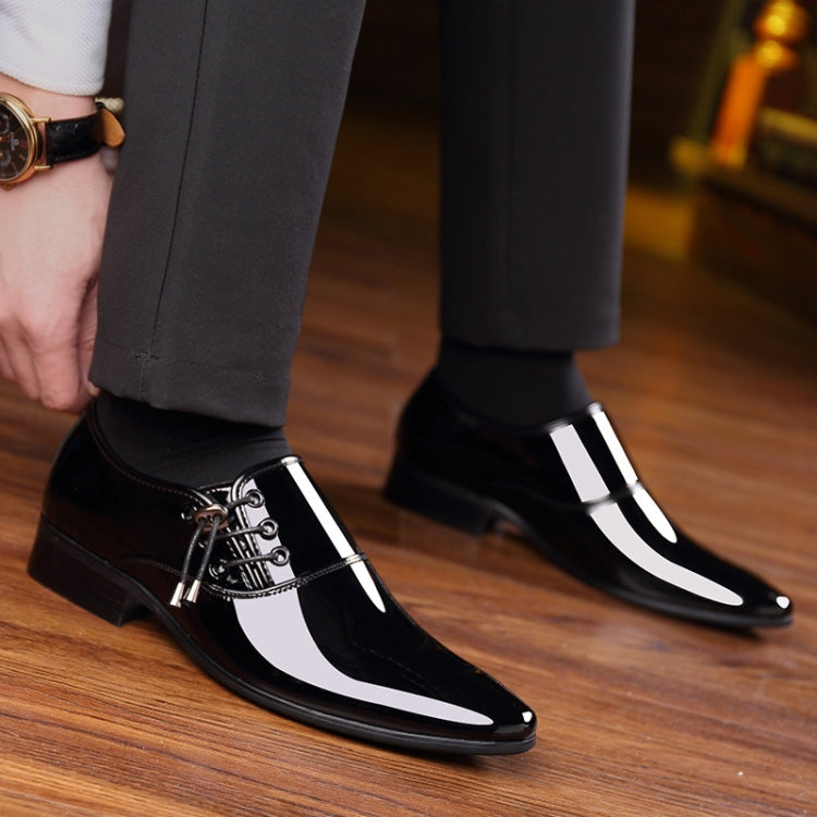 Sapatos de Couro Casuais Brilhantes para Homem, Ponta Apontada, Tamanhos 38 a 48