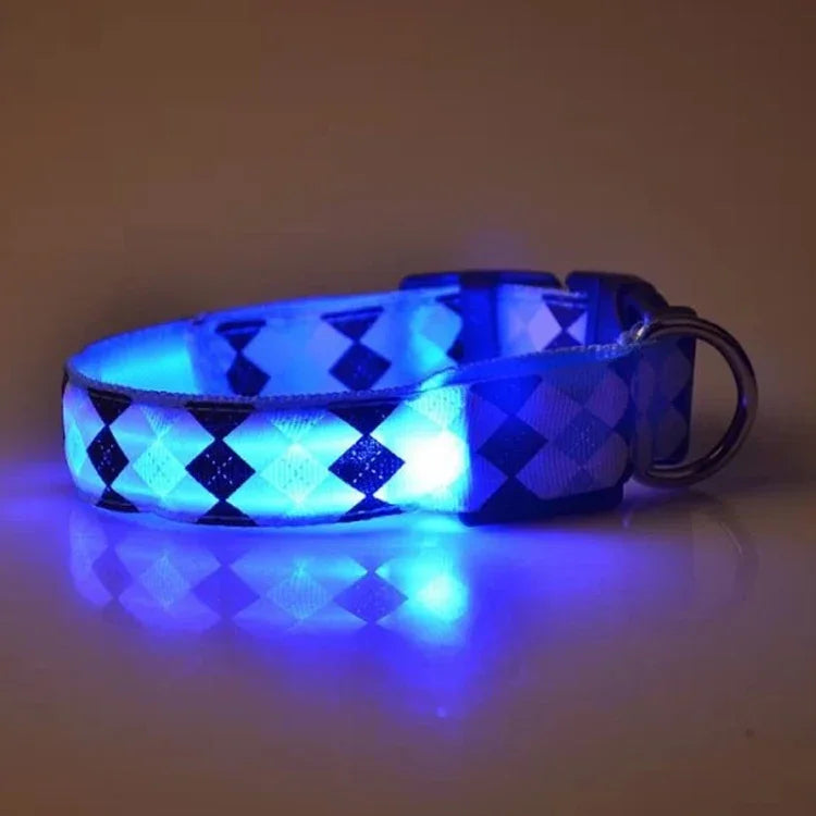 Trela com Luz LED Recarregável com Padrão Xadrez para Coleira de Cães Pequenos e Médios, L, XL