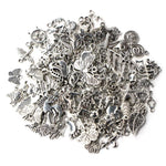 100 Peças de Charms de Pulseira Europeus em Cor Prata Antiga Joalharia de Moda DIY Feito à Mão