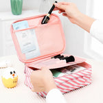 Bolsa de cosméticos portátil de grande capacidade para senhora, impermeável e acolchoada, bolsa de viagem, armazenamento para esteticista, bolsa de maquilhagem para mulheres