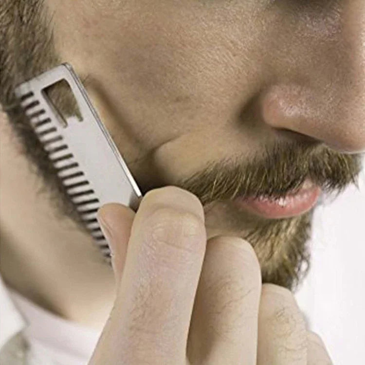 Pente de Metal para Cabelo e Barba com Abridor de Garrafas Ferramenta Multiusos Tamanho Cartão de Crédito, Metal