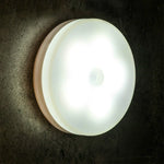 Luz Noturna LED com Indução Inteligente de Corpo Humano para Quarto, Lâmpada de Mesa de Cabeceira, Modelo a Bateria, Recarregável