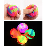 10 PCS Bola de Voleibol Luminescente, Bola Saltitante, Bola de Massagem com Apito e Espinhos, Entrega de Cor Aleatória, Diâmetro 6.5cm, Diâmetro 7.5cm