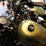 Motorcycle CNC Aluminum Alloy Crown Fuel Tank Cap Suitable For Harley 883 / XL / 1200 / 48 / 72, Black, Black and White, Golden, Silver, Bronze