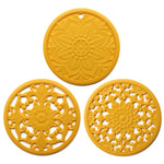 Conjunto de 3 em 1 de almofadas isolantes de silicone com flores vazadas, anti-queimaduras para panelas e tigelas, preto, amarelo, azul, verde, roxo, cinzento