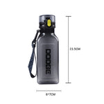 Copo desportivo portátil para viagem DOOGE, copo de plástico para estudantes, 700ml