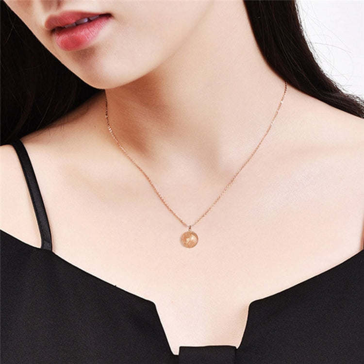Colar com Pendente de Bola Desportiva Tridimensional, Estilo: Rugby Feminino em Ouro 18K, Basquetebol Masculino em K Branco, Futebol Masculino em Ouro 18K