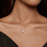 Colar com pendente cintilante de moissanite em prata esterlina S925 banhado a ouro branco, MSN005