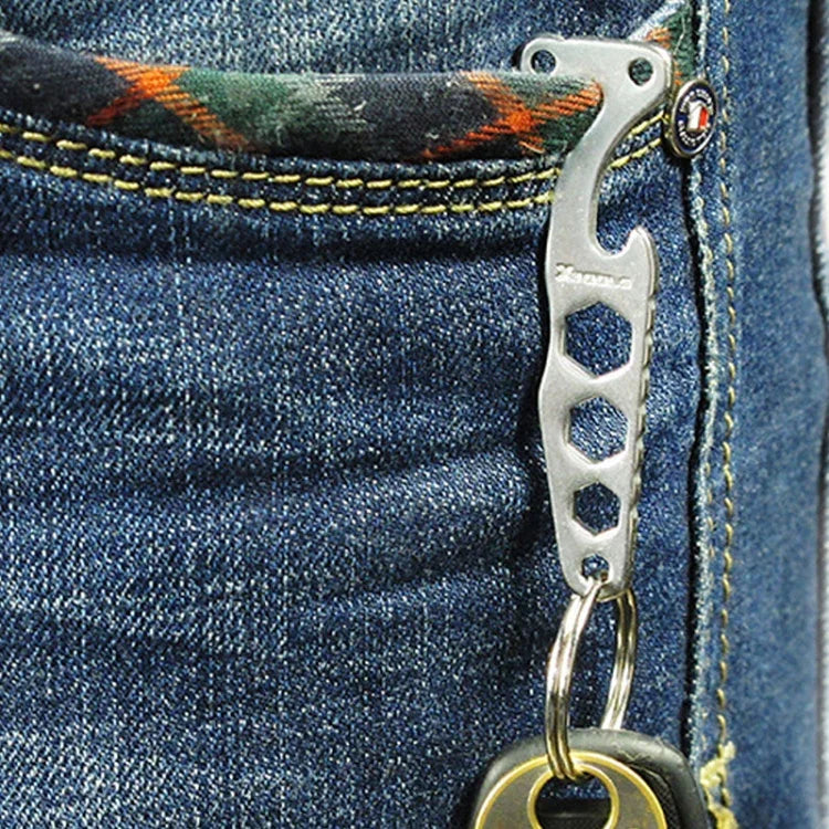 Porta-Chaves de Carbono de Bolso em Aço Inoxidável com Abridor de Garrafas, Ferramenta EDC para Camping e Desporto ao Ar Livre